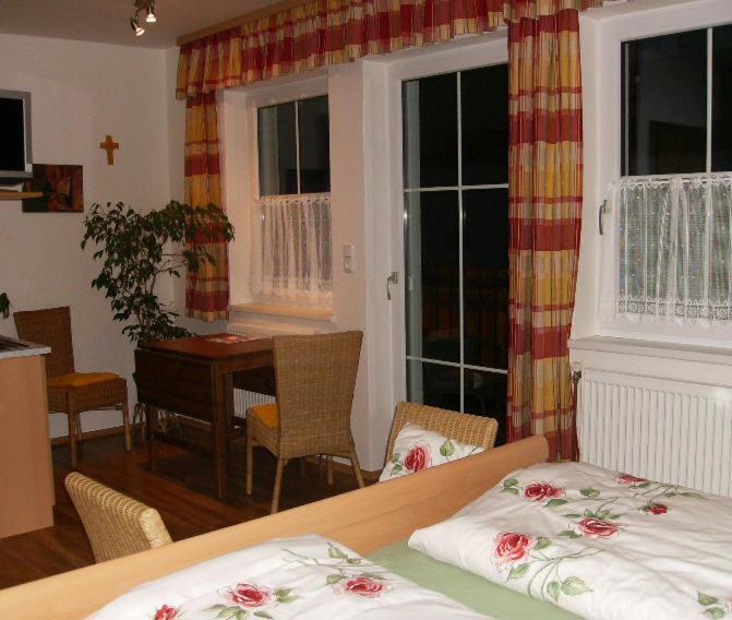 Weingut Zur Schlafmuetze Hotel Herrnbaumgarten Cameră foto